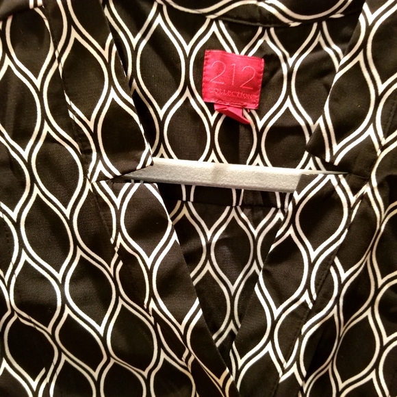 NWT 212 Collection Ladies Black and White Blouse Size Large - Picture 6 of 9